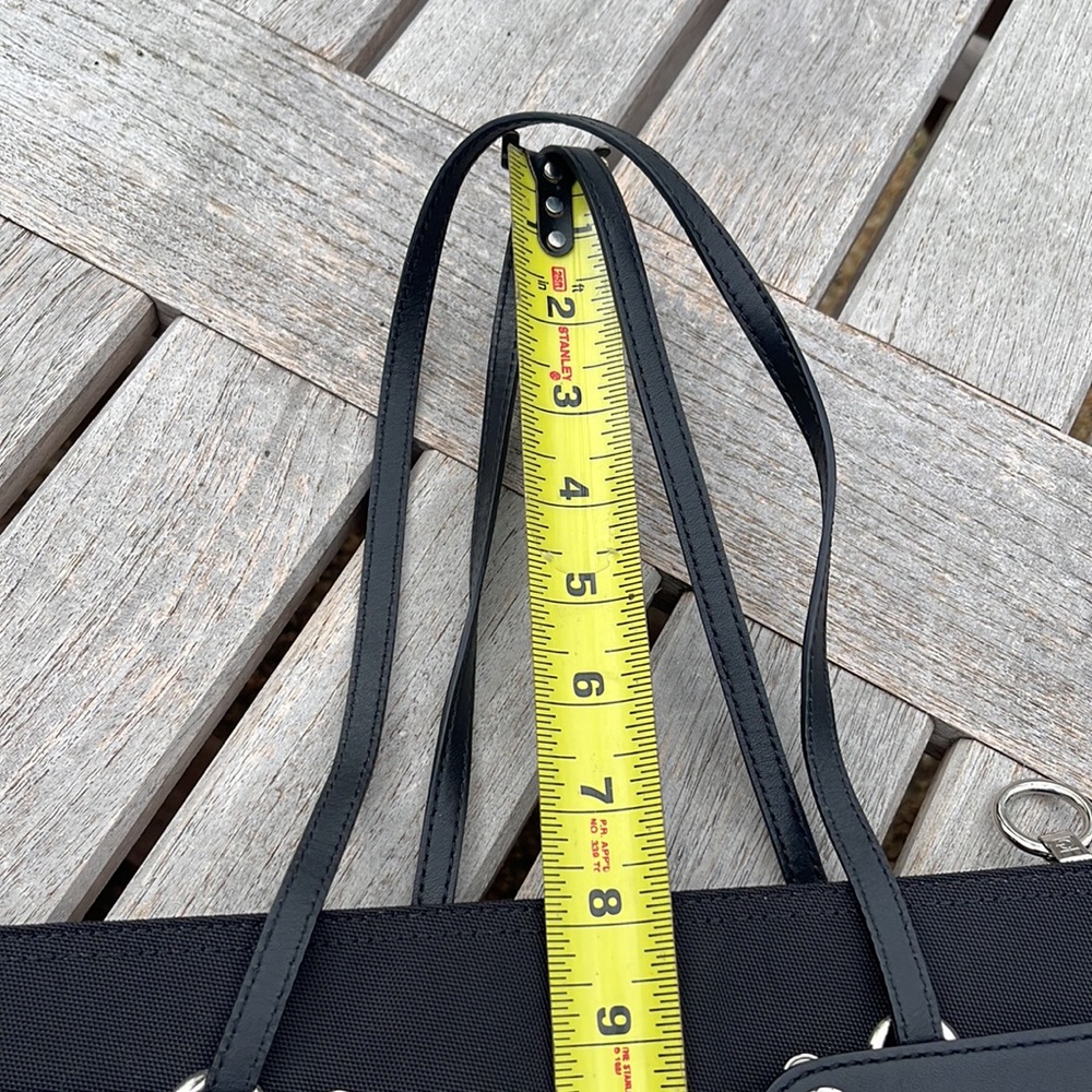 Cole Haan sporty shoulder bag / purse black - Picture 15 of 16